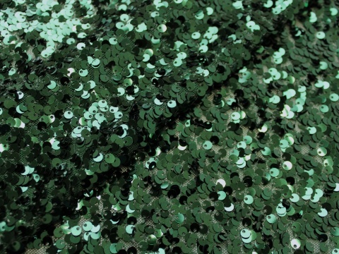 Materiał cekinowy cekiny na tiulu zielone butelka