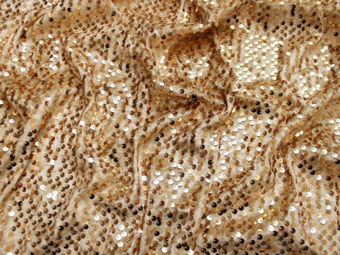 Materiał cekinowy cekiny na welurze beżowo złote