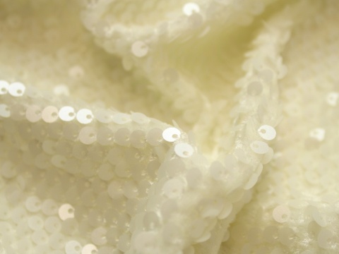 Materiał cekinowy cekiny na welurze kremowe ecru