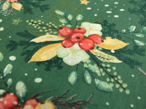 Tkanina bawełniana świąteczna ostrokrzew na zieleni
