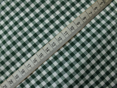dekoracyjna tkanina w krateczkę z bawełną kratka biało zielona szer. 280