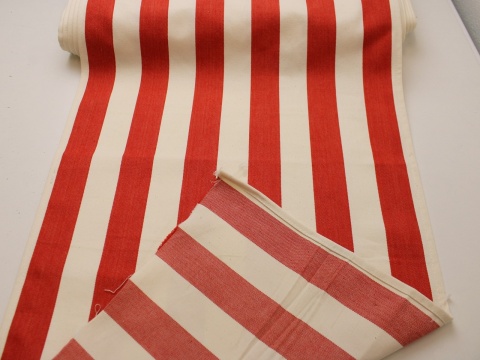 materiał na leżak tkanina leżakowa pasy czerwone szerokość 44 cm