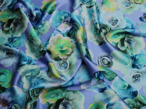 satyna jedwabna wzór kwiaty niebieskie turkus jedwab naturalny 100%