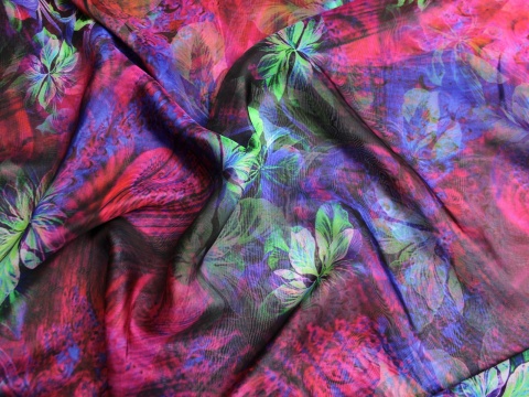 szyfon jedwabny kwiaty fluorescencyjne amarant limonka fiolet jedwab naturalny 100%