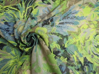 SZYFON JEDWABNY WZÓR JUNGLA ZIELEŃ