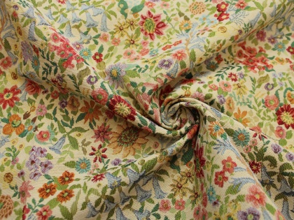 TKANINA GOBELINOWA DROBNA ŁĄCZKA NA BEŻU