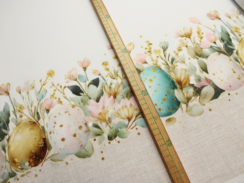 tkanina obrusowa wielkonocna pisanki pastelowe wzór bokiem