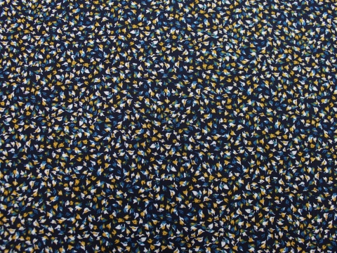 tkanina wiskozowa wiskoza wzór drobny listki na granacie